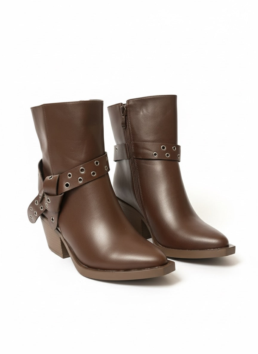 Mila Ankle Boots – Brown