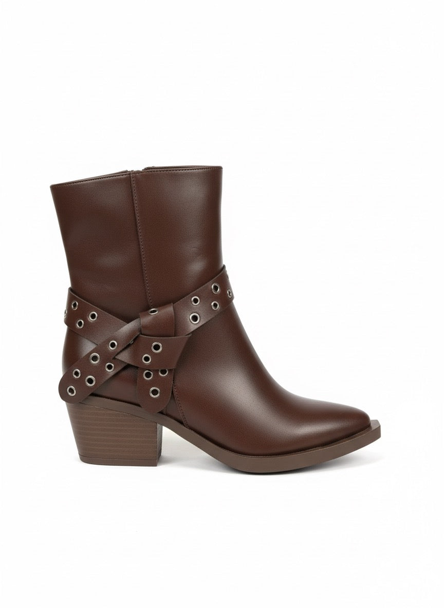 Mila Ankle Boots – Brown