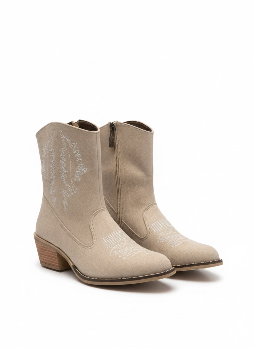 Cowboy Ankle Boot - Beige