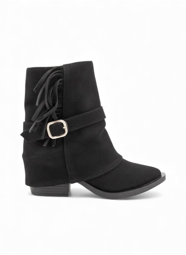 The Cowgirl Fringe Boot - Black