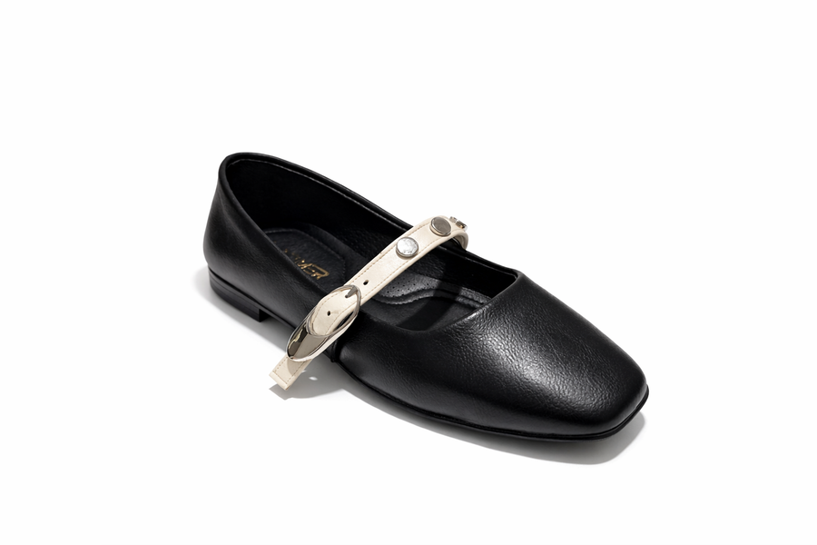 Ivy Stud Flats - Black