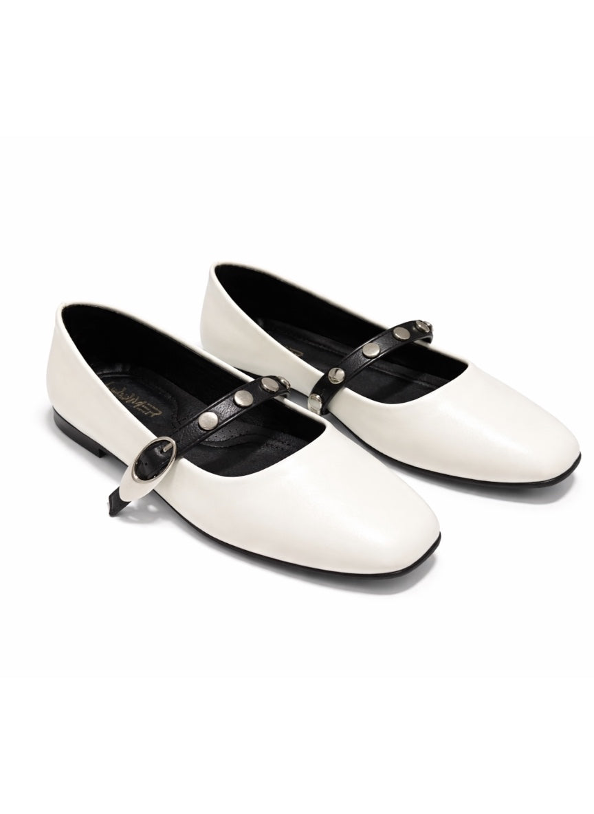 Ivy Stud Flats - White