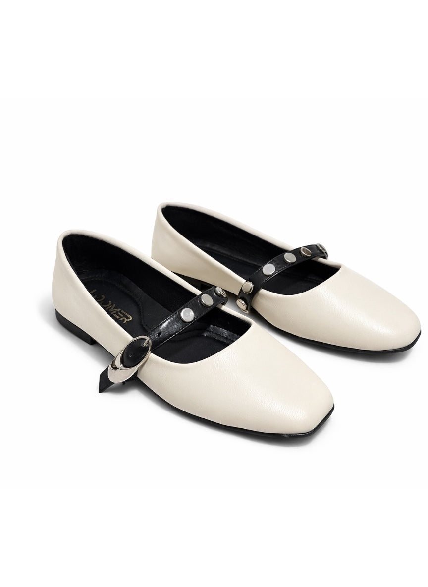 Ivy Stud Flats - Beige