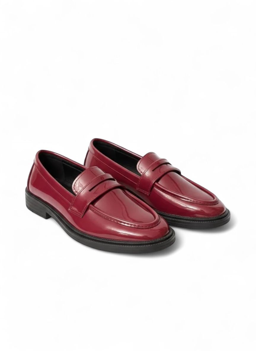 The Gloss Loafers - Burgundy