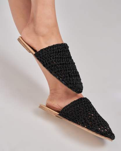 Raffia radiance - black