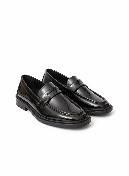 The Gloss Loafer - Black
