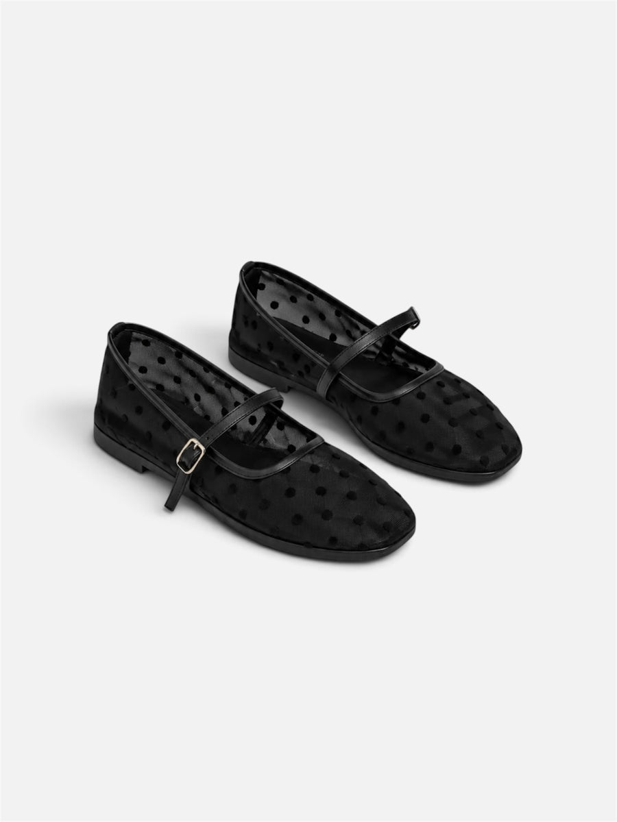 The dotty - black