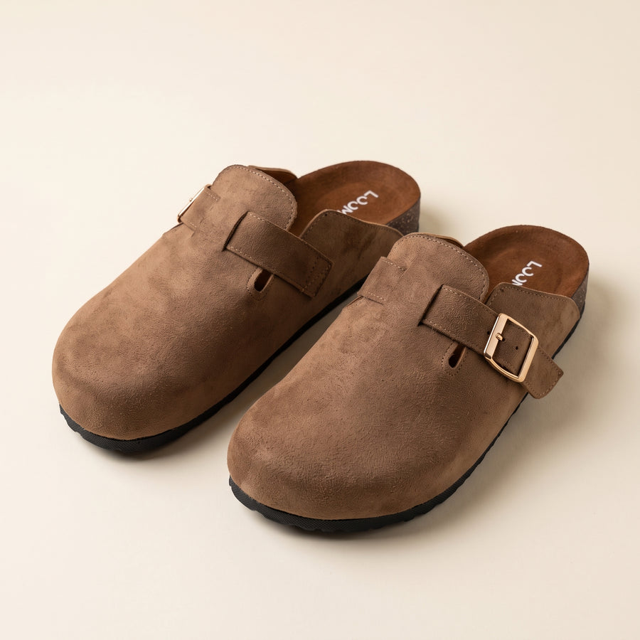 The Loom Clog - Cafe