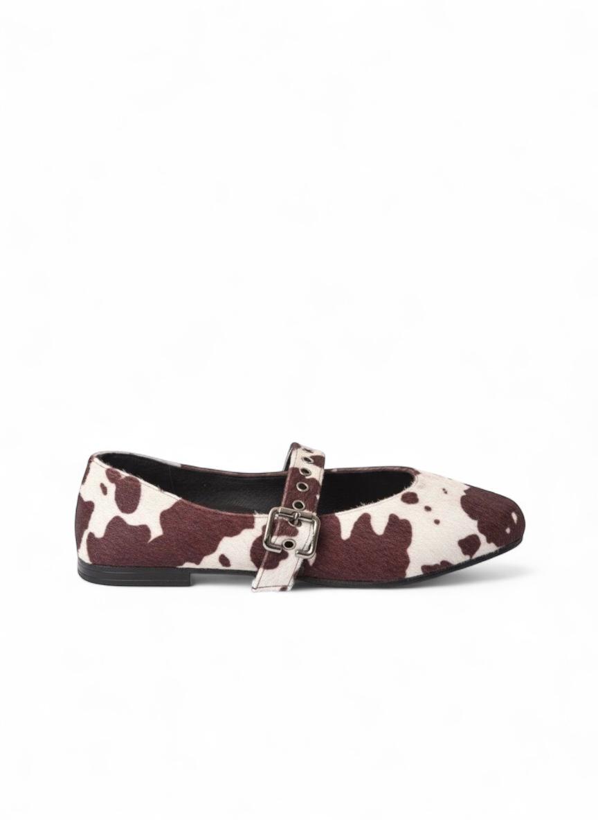 The Cowgirl Flat - Brown * White