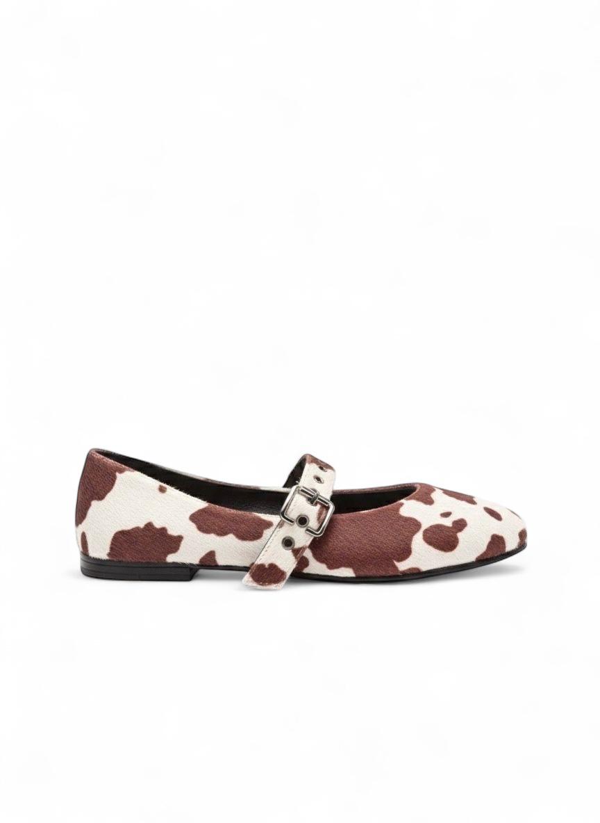 The Cowgirl Flat - Camel * White