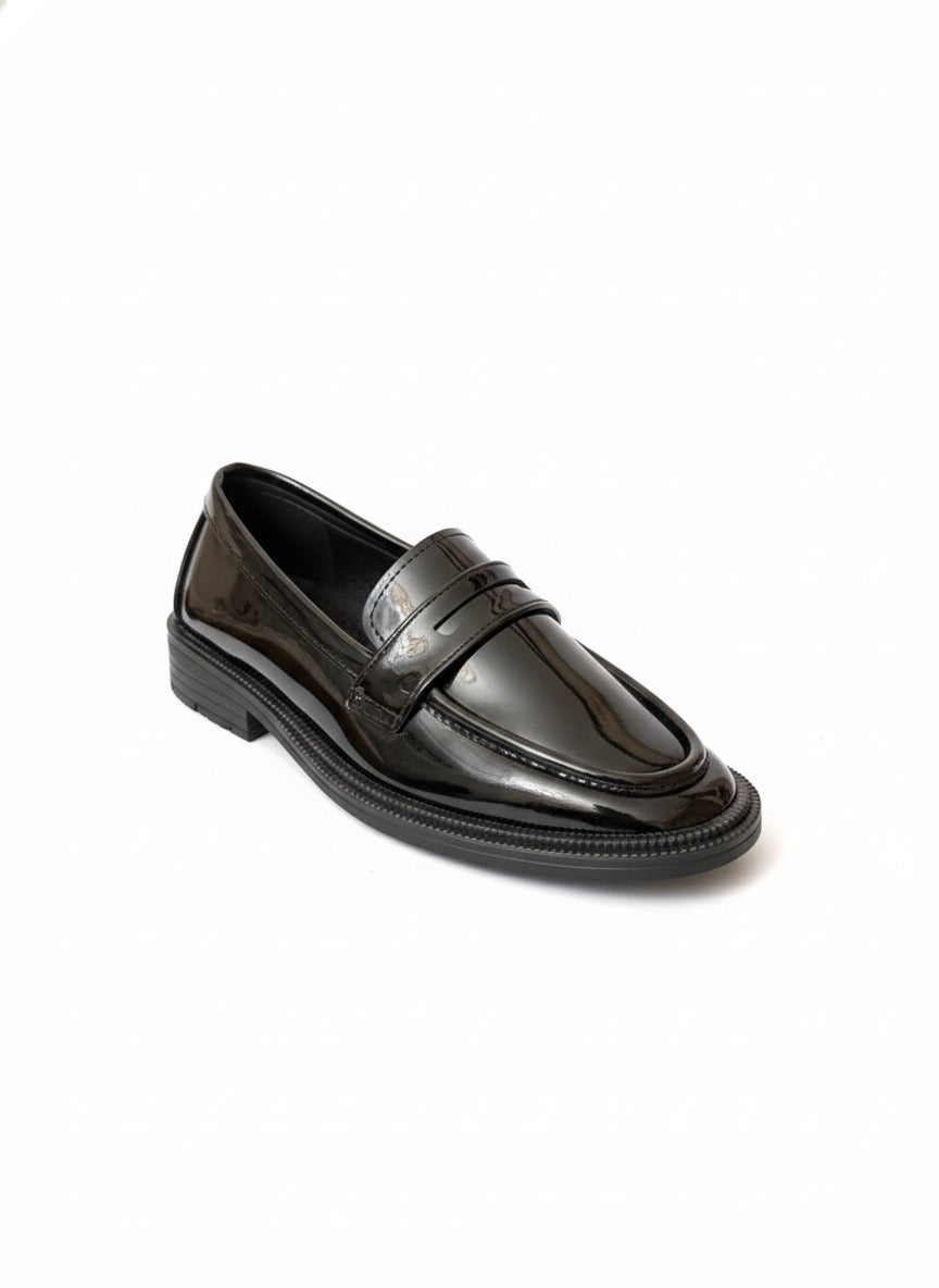 The Gloss Loafer - Black