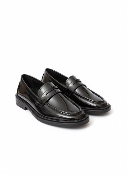 The Gloss Loafer - Black
