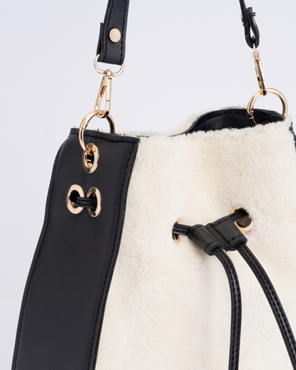 Fur dream bucket bag - Black